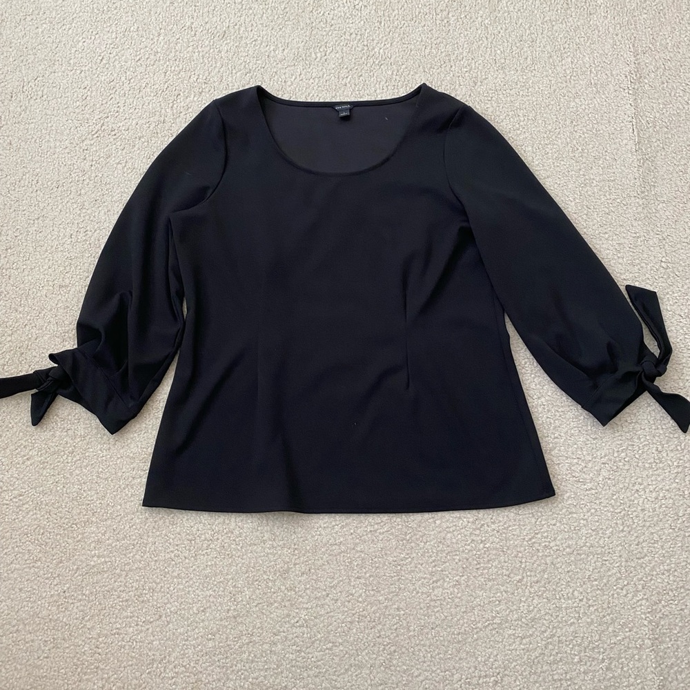 Ann Taylor Womens Larger Black Top